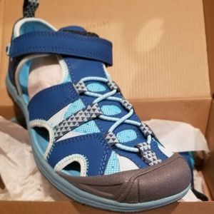 Boys Water Shoes/Sandals